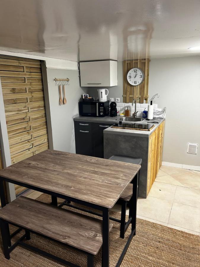 Appartement 2 Chambres Brignoles Zewnętrze zdjęcie
